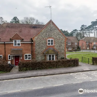 The White Hart Hotels near Stonor Park