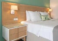 Palm Beach Hotel - Adults Only - バルコニー