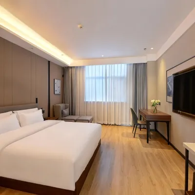 77 Concept Theme Hotel (Zhengzhou University Metro Station) Hotels near Zhengzhou University