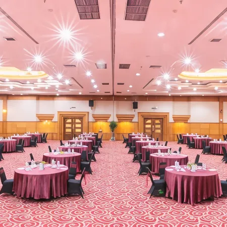 Rocky Plaza Hotel Padang