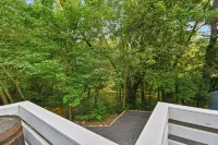 The River Front Chalet
