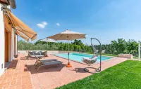 Panoramic Villa with Pool for Private Use - Pool