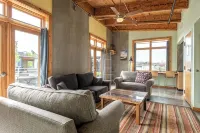 Cozy 1-bedroom pet friendly apartment in enchanting Chattanooga with WiFi, AC - Homestays