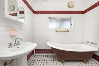 Comfortable Room in Lidcombe – Steps to Train Station