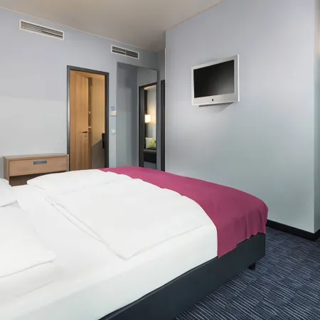 Seminaris CampusHotel Berlin Отели рядом с достопримечательностью «Станция метро Thielplatz»