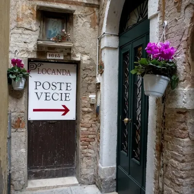 Locanda Poste Vecie Các khách sạn gần Thị trấn San Cassiano