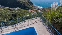 GuestReady - A marvellous stay in Calheta