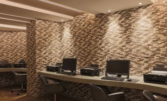 Royal Group Hotel Ming Hua Branch