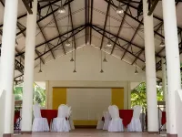Dolores Tropicana Resort