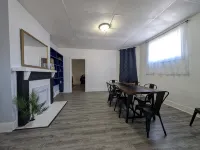 Spacious 6-bedroom house in Evansville