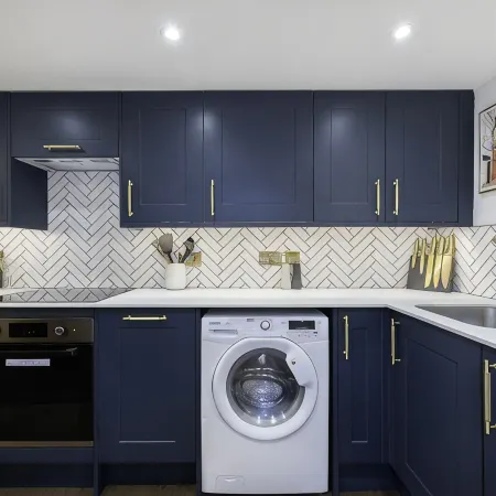 Stunning modern space in Hove & free parking.