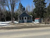 Loon Camp. 랭글리 호텔