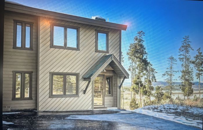 Sunset Mountain View Townhome and Winter Park Ski/Hike/Bike Hub