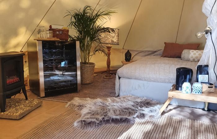 Surfviken Glamping and B&B