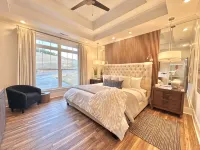 "Blue w/ a View"" Luxury home w/ pool, fire pit, private hot tub, kayaks & more! - 4-Star