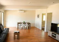 High View Accommodation #2 - Landsted