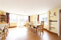 Self-Catering Farmhouse Cottage set in the Dorset Countryside (Pet Friendly) - 3 stjerner
