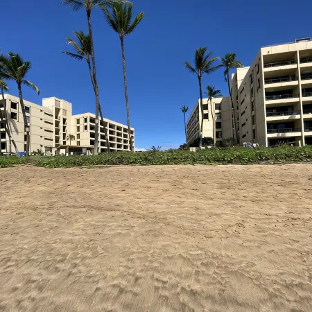 Summer Rates- Popular Ground Floor Unit at Oceanfront Resort.