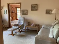 Much Loved Period Cottage 펭귄 호텔