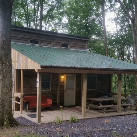 Cabin in the woods near Raystown Lake and Allegrippas Trail!