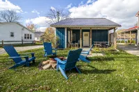 Sumner Sands Cottage. A Stylish 3BR Getaway – Walk to GOTL Strip - 3 stjerner