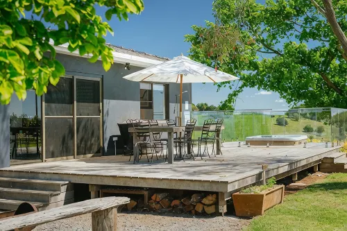 A Wonderful Country Relax. Reconnect with Nature.