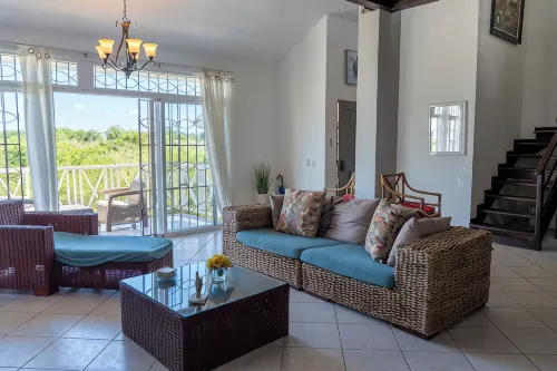 Luxury Beachside Apartment with Rooftop Terrace & Private Jacuzzi – Sleeps 6 - 3 étoiles