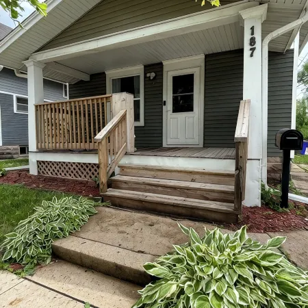 Kadia’s Place-The One With The Private Backyard