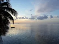 Private Waterfront  Home with 18 Sea Views - 2 Bed / 2Bath - Wi-Fi