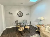 Tradewinds Pensacola 1 bedroom northeast cottage - 3 ดาว