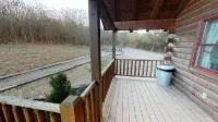 Evening Star Cabins, Secluded and peaceful in charming Hocking Hills - 3-Star