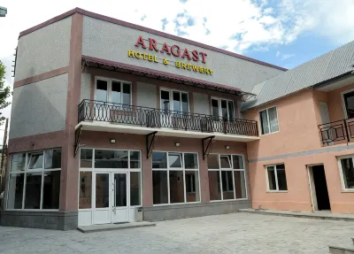 Aragast Hotel 住宿飯店