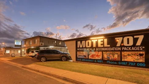 Motel 707