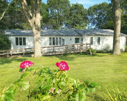 Craigville Beach Uber Relaxing Cape Cod Beach House w/ Beach Pass & Central Air Hotels in Centerville
