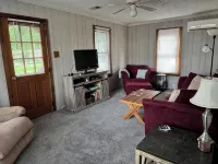 Two Bedroom Cottage House in Uptown Westerville Hotels in Westerville