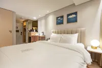 Londorner Hotel  New Port Yongwon - Hot Tub