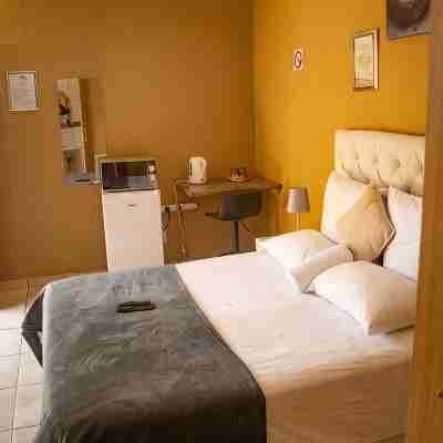 Josef Self Catering Rooms