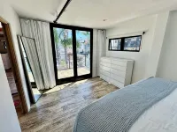 Cali beach living! Modern 2 BR home. Pet friendly. Walk to town, beaches, harbor - 3 tähden