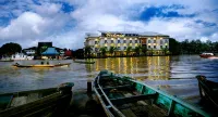 Hotel Victoria River View - Parkering