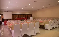 Luminor Hotel Jember by WH