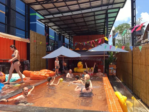 U Box Hostel - Hostels