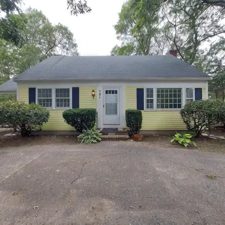 Cape Cod Fun - Entire home 3BR up to 9 guests