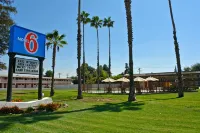 Motel 6 Visalia, CA