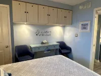 Breathtaking Ocean View, Beachfront Condo-Steps to Beach/Pools, Sea Colony East