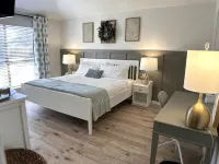 Stunning and Stylish Family Retreat w/Hot Tub, Fire Pit, Kids Room + Game Room