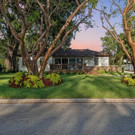 5Br Coastal Luxury Minutes to Anna Maria Island