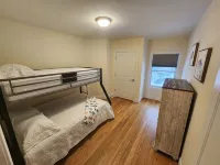 #4 Lakefront Hamlin Lake Retreat - Sleeps 10 - 4-Star