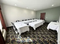 Quality Inn & Suites McAlester on Hwy 69 & 270 - 3-Star