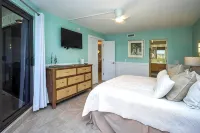 Pointe Santo 3BR Luxury Gulf-Front Condo Beach Level - 3-Star