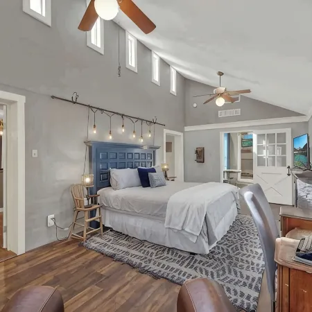 Texas Two Step Guesthouse